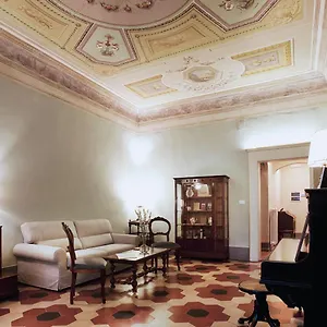 Almadelena Pisa